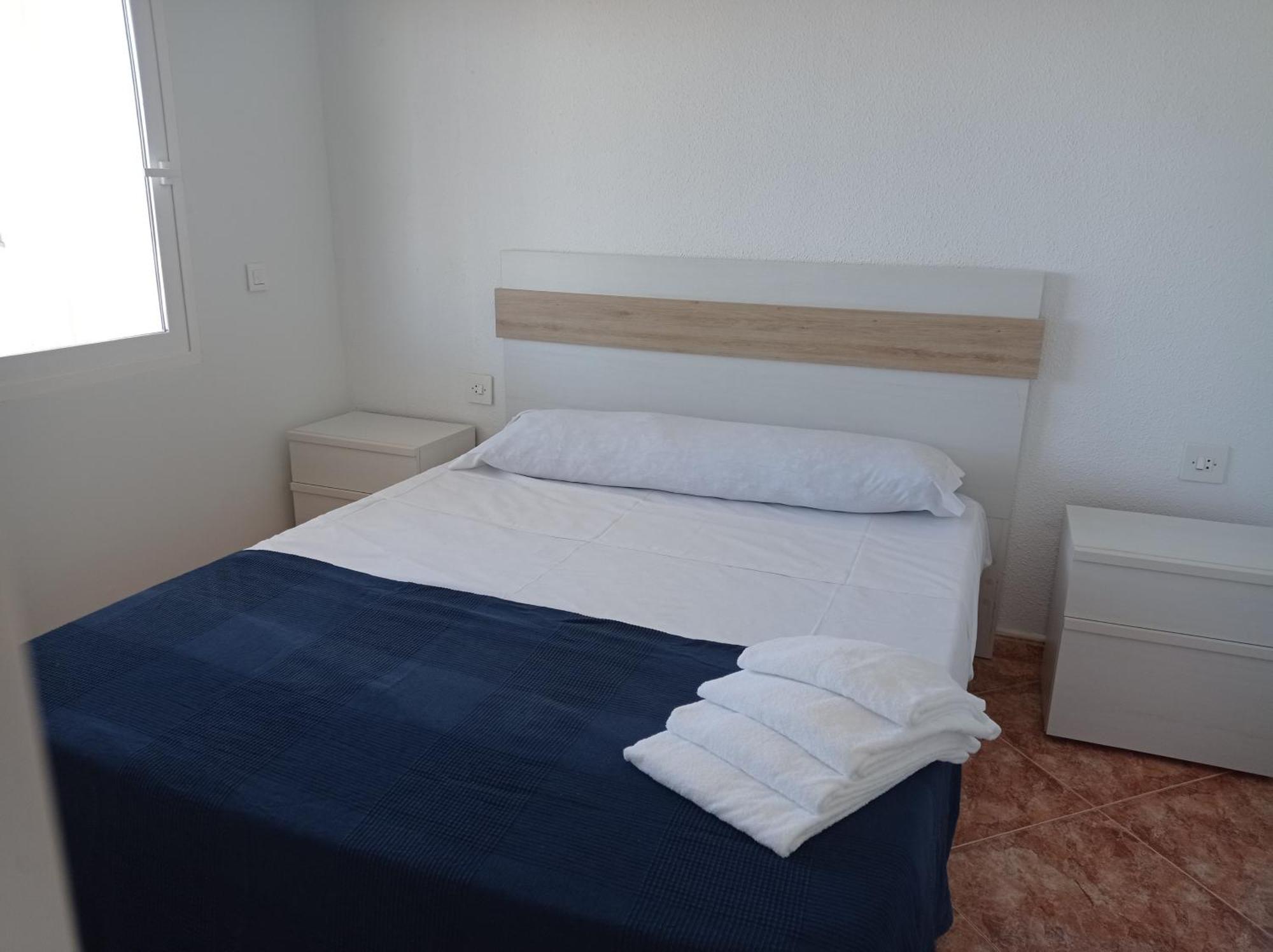 Apartamentos Bonaire 1ª Linea Wifi Solo Familias Serviplaya Gandía Zimmer foto
